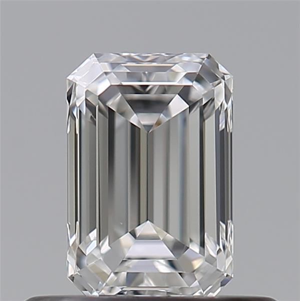 0.44 ct Emerald diamond