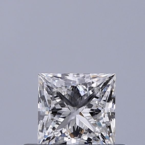 0.47 ct lab-grown Princess Diamond
