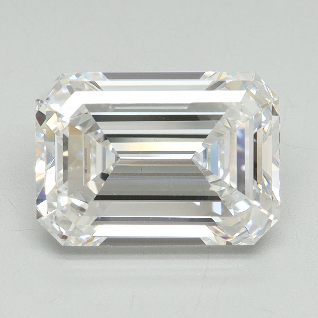 4.18 ct. emerald Lab Grown Diamond front image