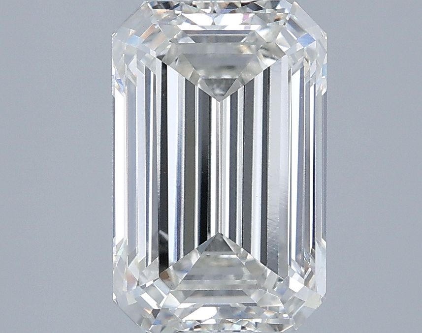 3.01 ct Emerald diamond