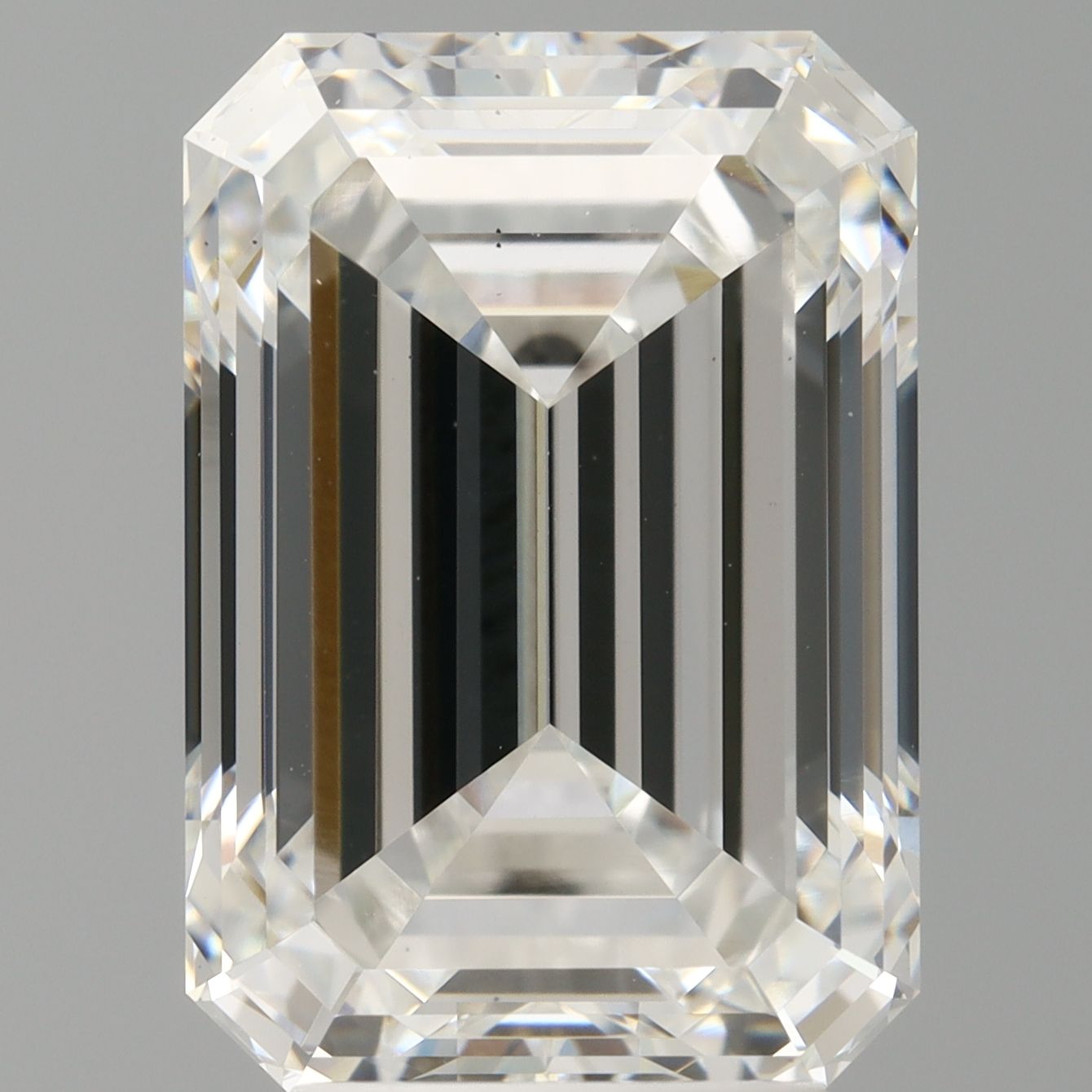 5.08 ct. emerald Lab Grown Diamond front image