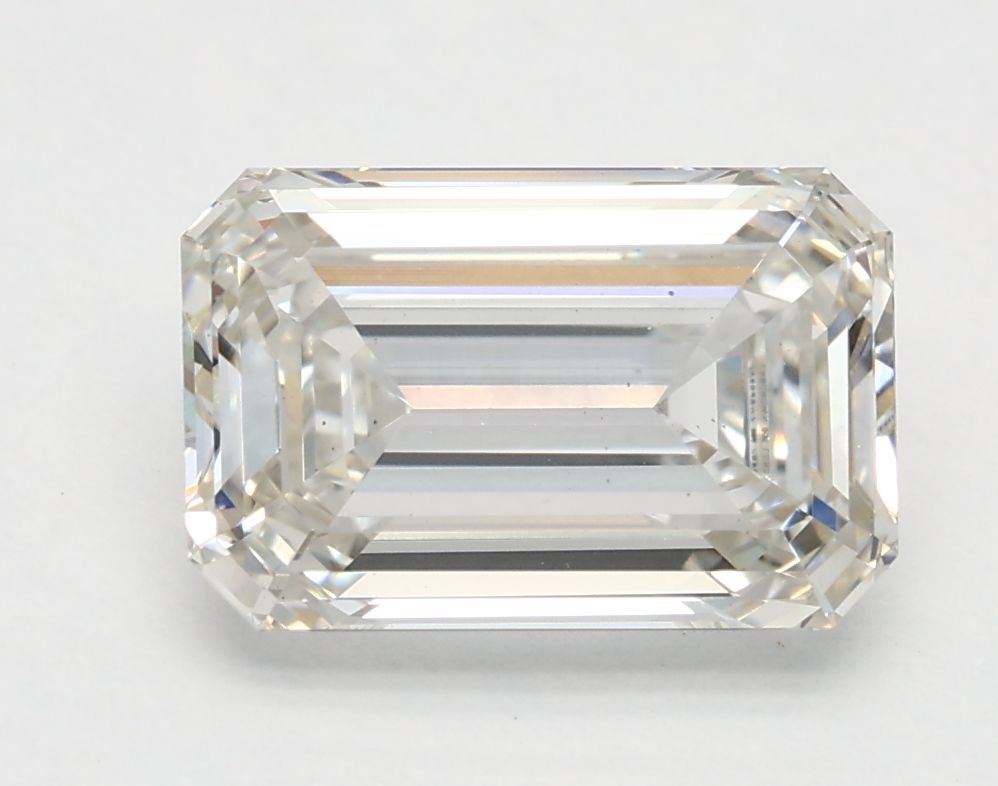 2.23 ct. emerald Lab Grown Diamond front image