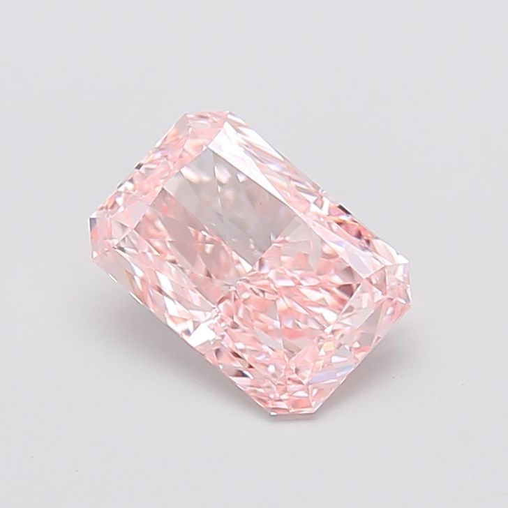 1.93 ct Radiant diamond