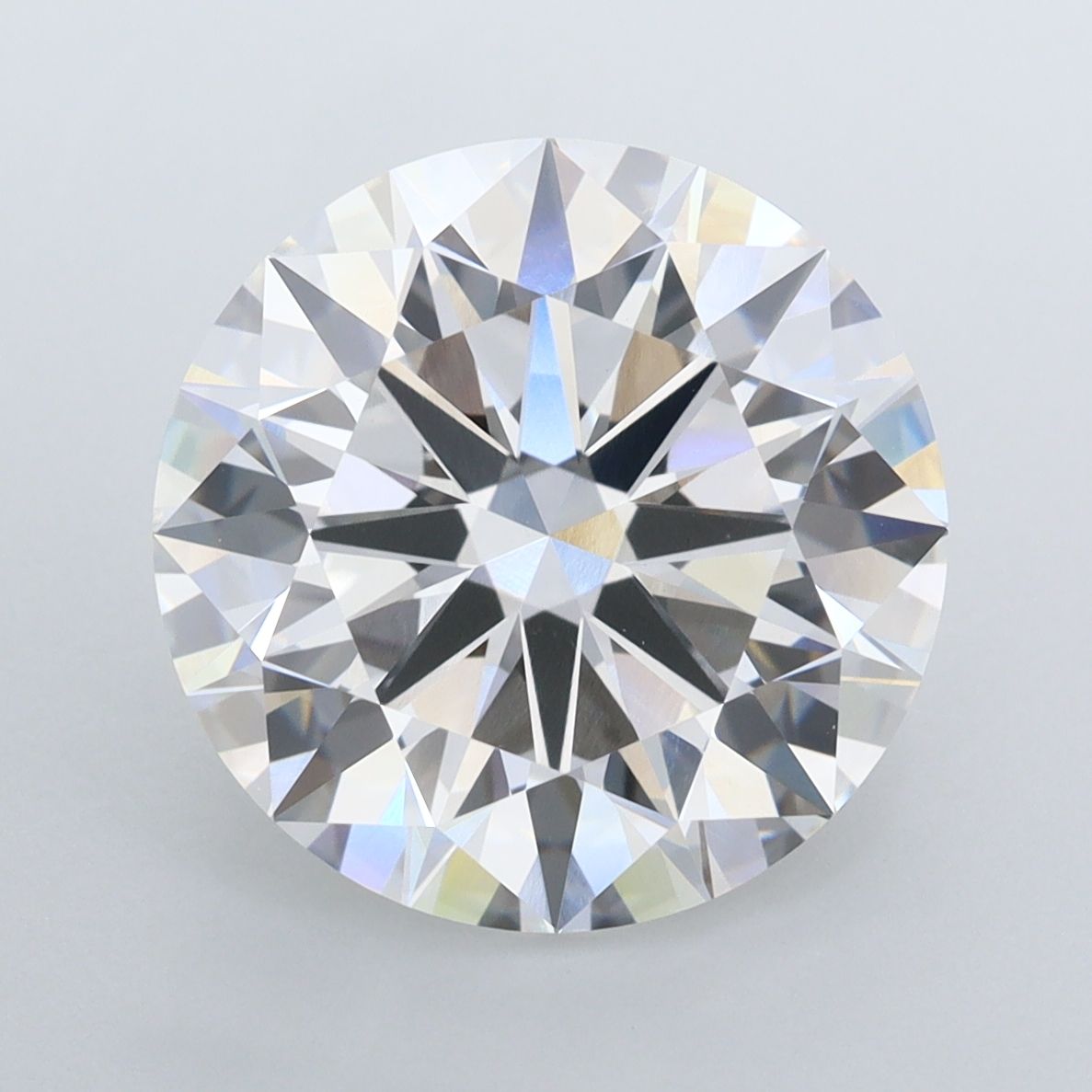6.08 ct. round Lab Grown Diamond front image