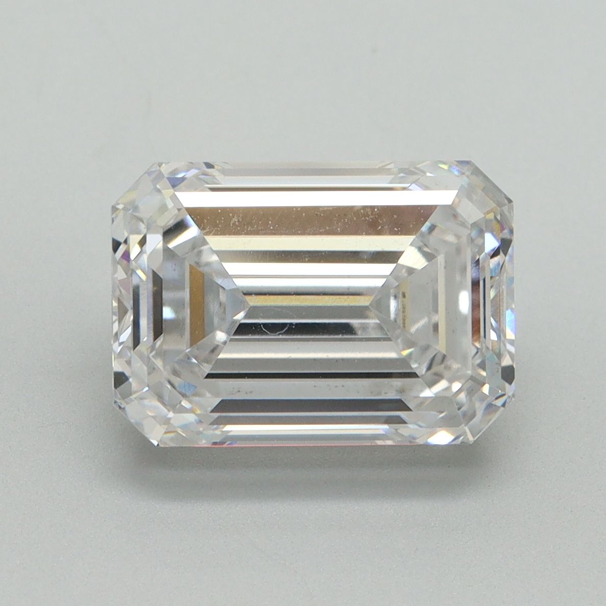4.03 ct. emerald Lab Grown Diamond front image
