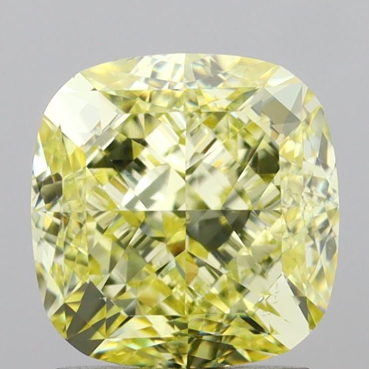 2.36 ct Cushion Brilliant diamond