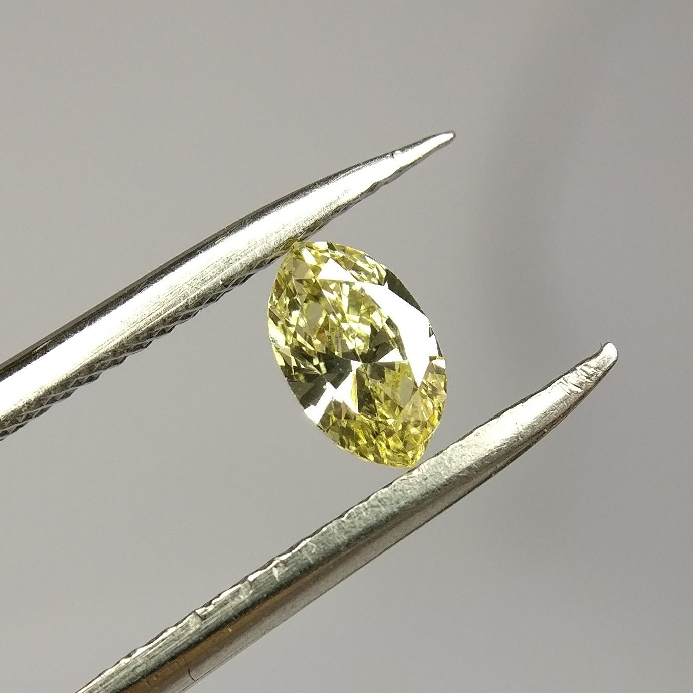 0.28ct Marquise diamond