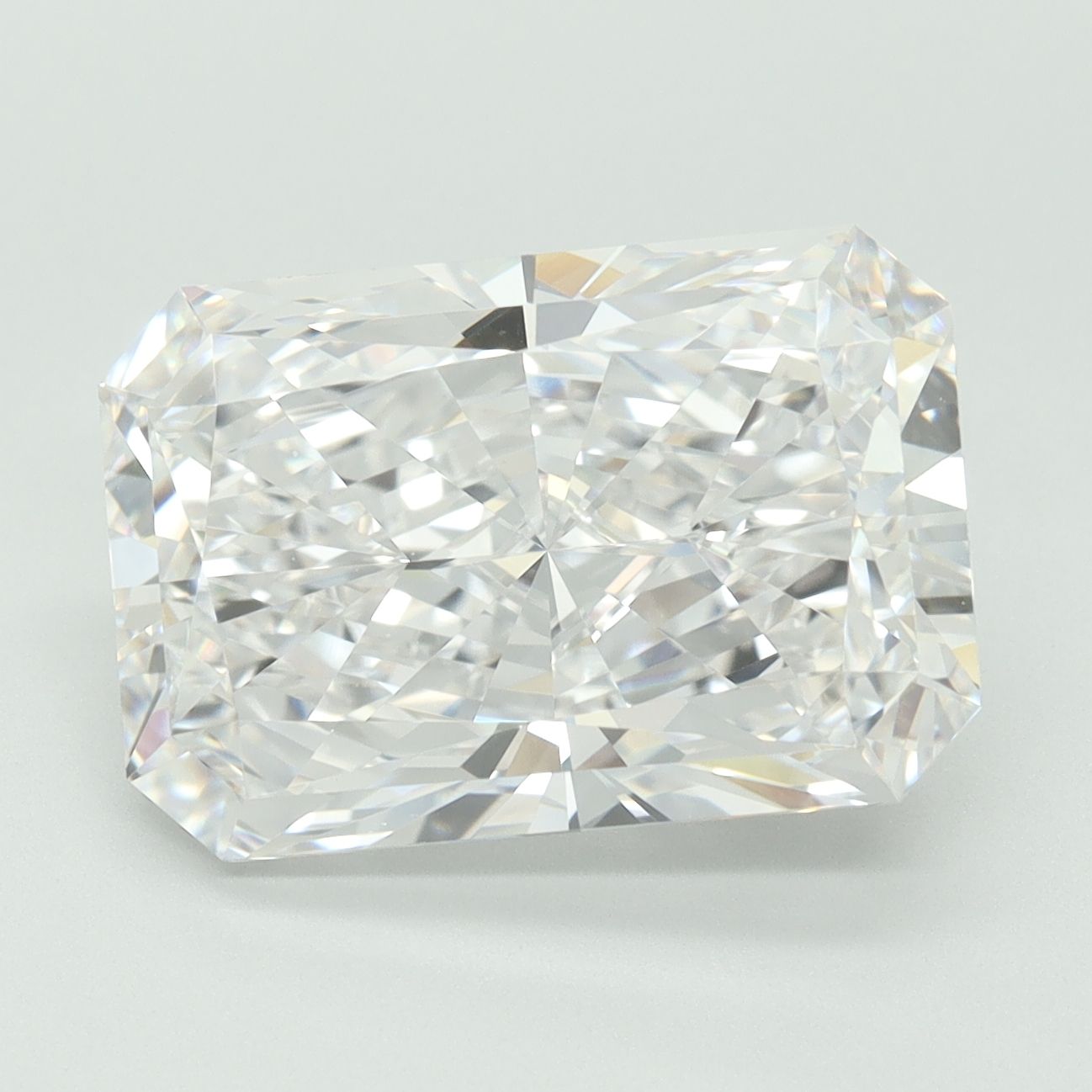 7.03 ct. radiant Lab Grown Diamond front image