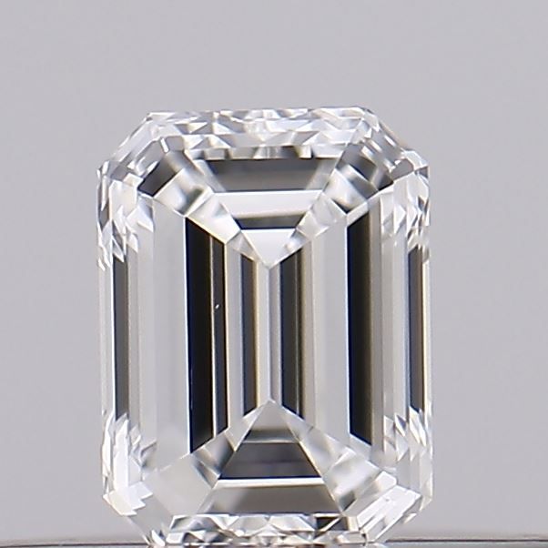 0.18 ct Emerald Diamond