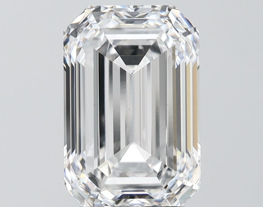 2.85 ct. emerald Lab Grown Diamond front image