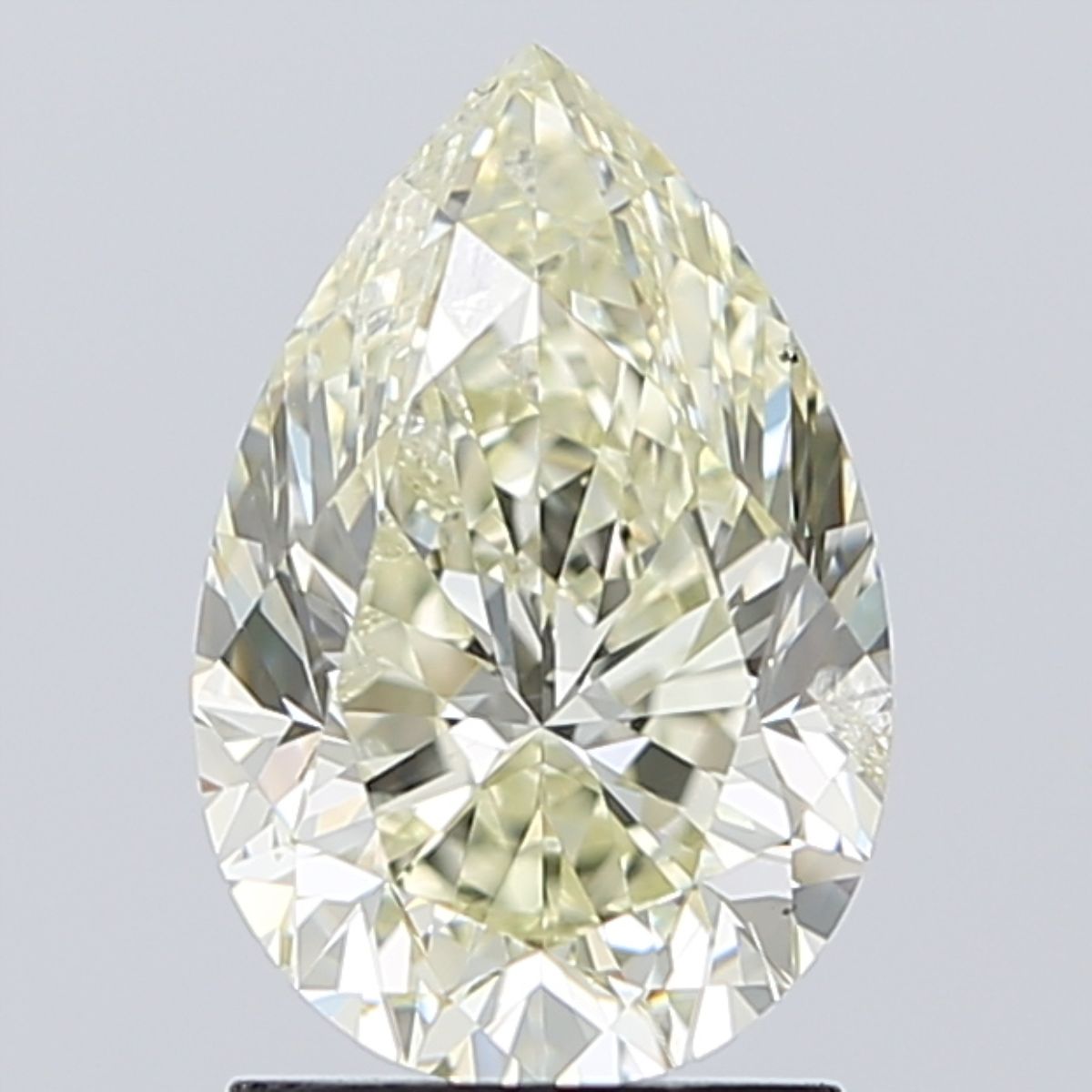 2.01ct Pear diamond