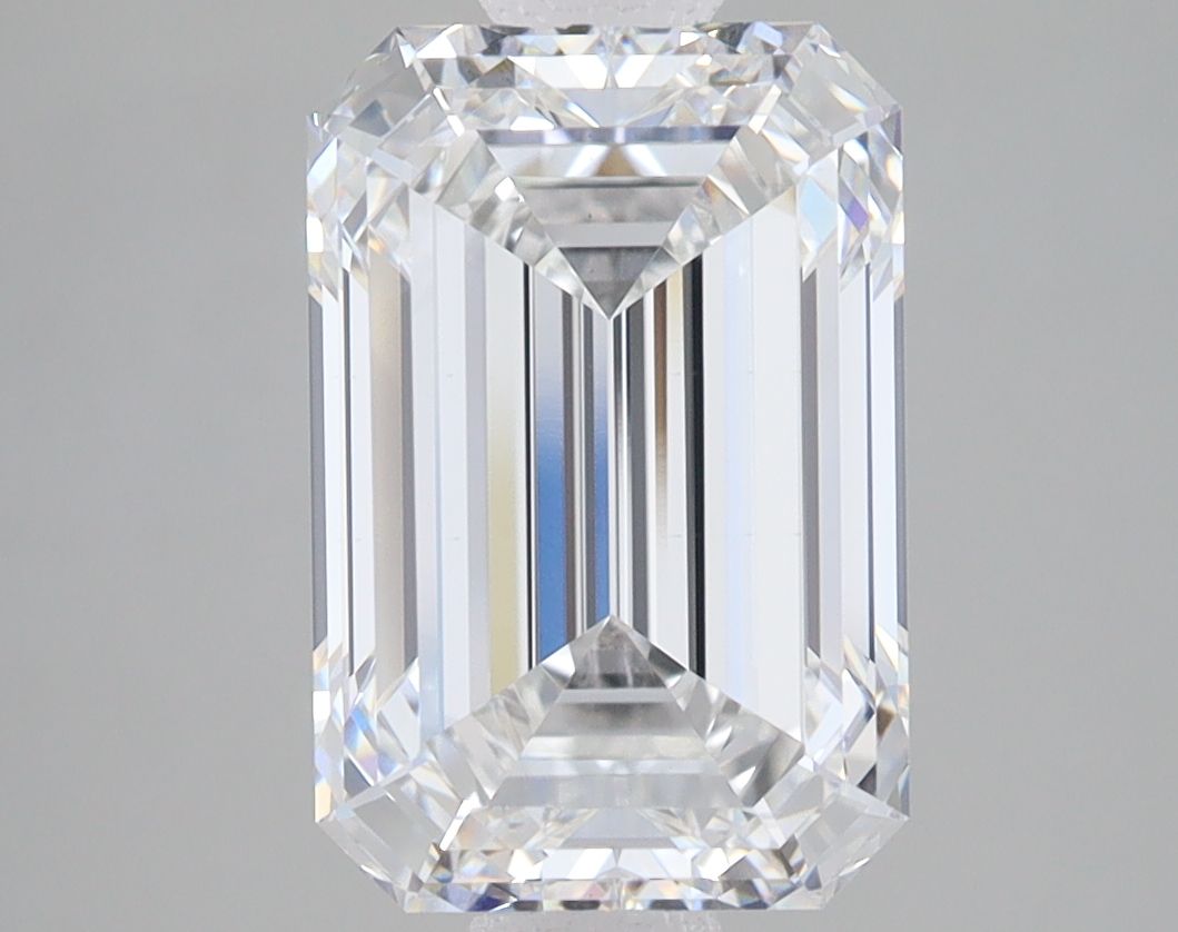 4.07 ct. emerald Lab Grown Diamond front image