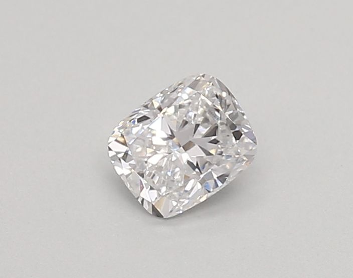 0.32 ct lab-grown Cushion modified Diamond