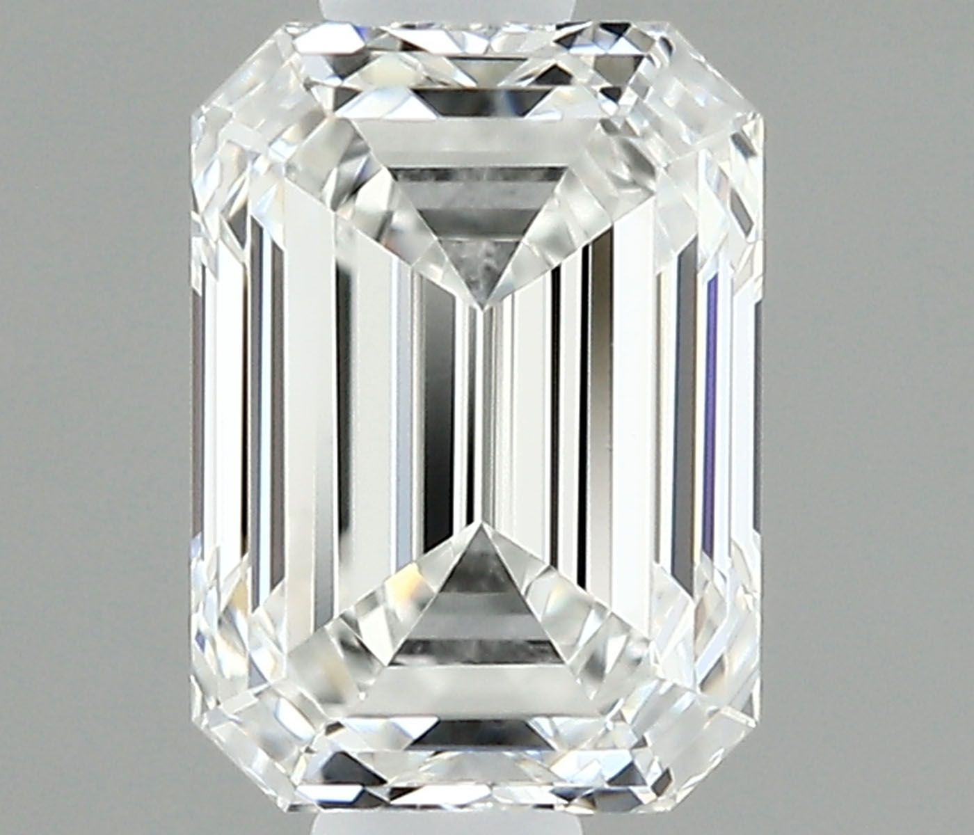 0.50 ct Emerald diamond