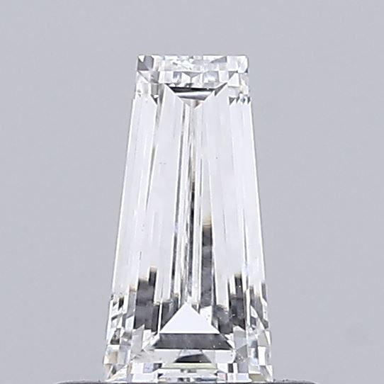 0.52 ct lab-grown Tapered baguette Diamond
