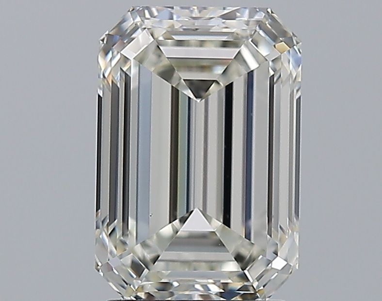 2.51 ct Emerald diamond