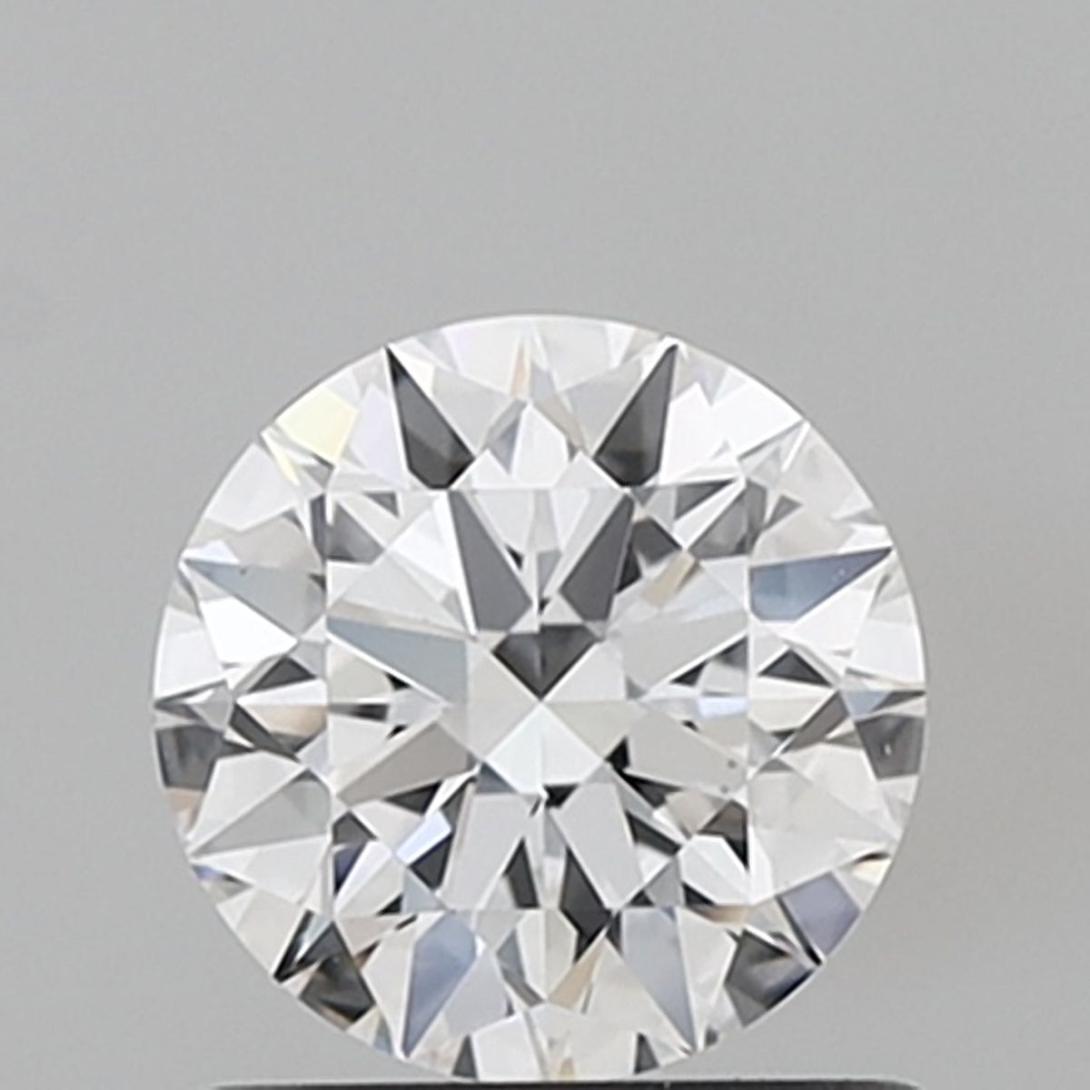 0.84 ct. round Lab Grown Diamond front image