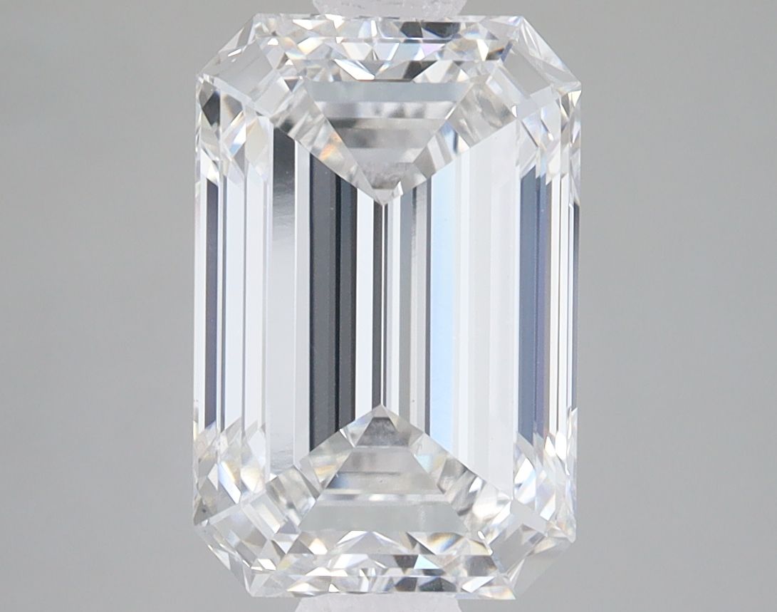 4.02 ct. emerald Lab Grown Diamond front image