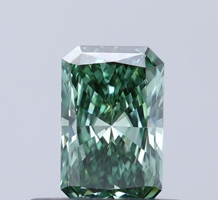 0.38 CT Fancy Vivid Green RADIANT