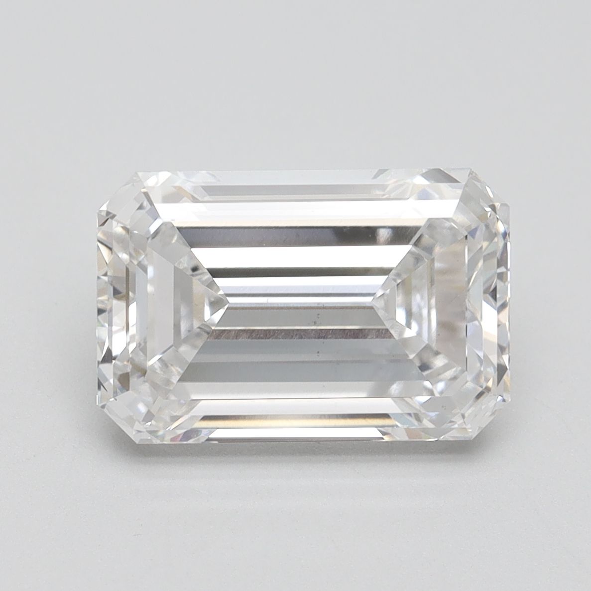 4.07 ct. emerald Lab Grown Diamond front image