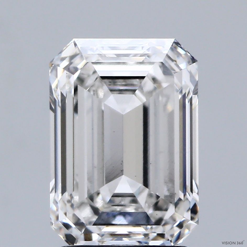 2.66 ct Emerald diamond
