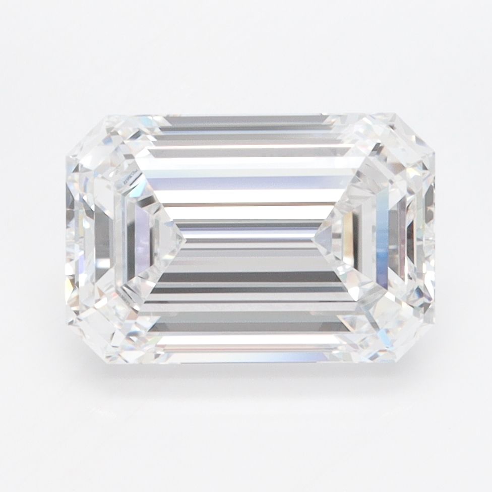 3.05 ct. emerald Lab Grown Diamond front image