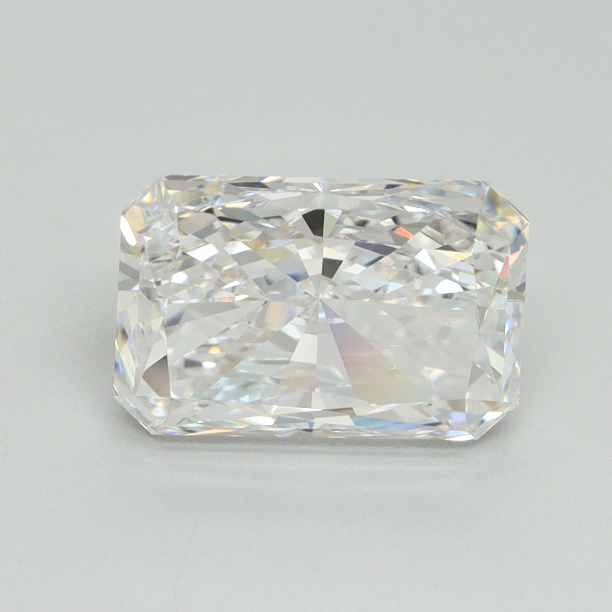 4.09 ct. radiant Lab Grown Diamond front image