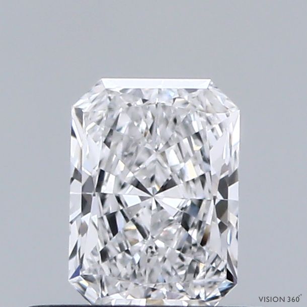 0.45 ct lab-grown Radiant Diamond