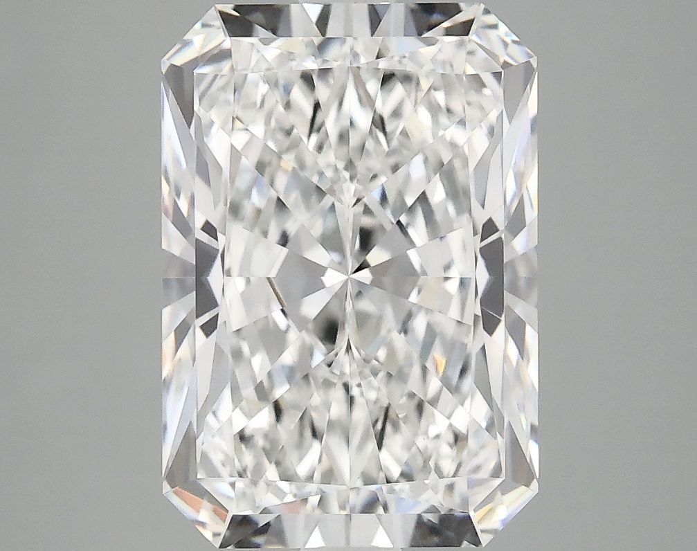 4.32 ct. radiant Lab Grown Diamond front image