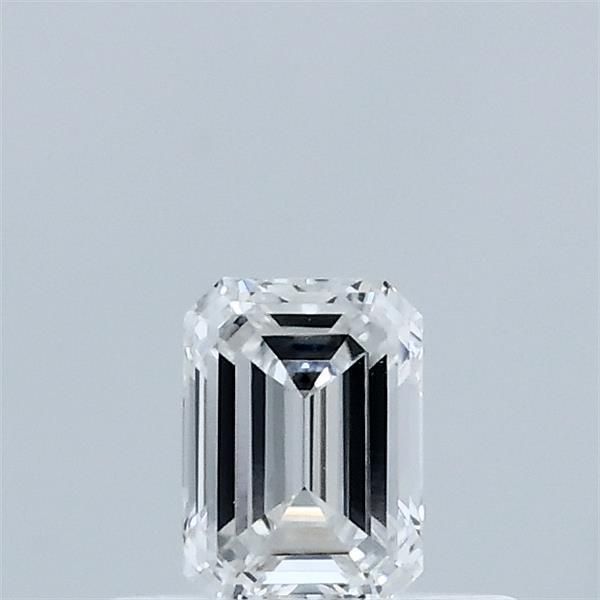 0.35 ct lab-grown Emerald Diamond