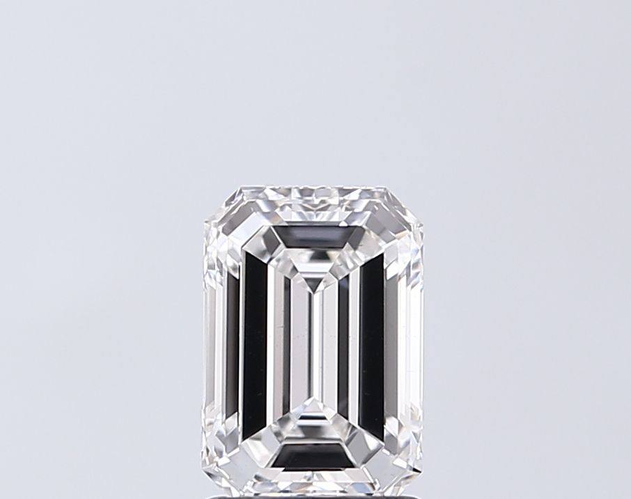 1.57 ct. emerald Lab Grown Diamond front image