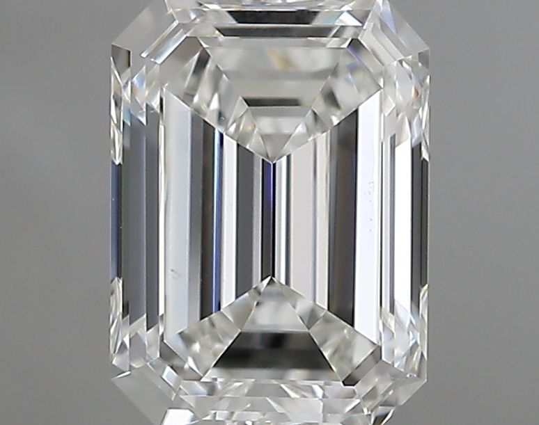 0.70 ct Emerald diamond