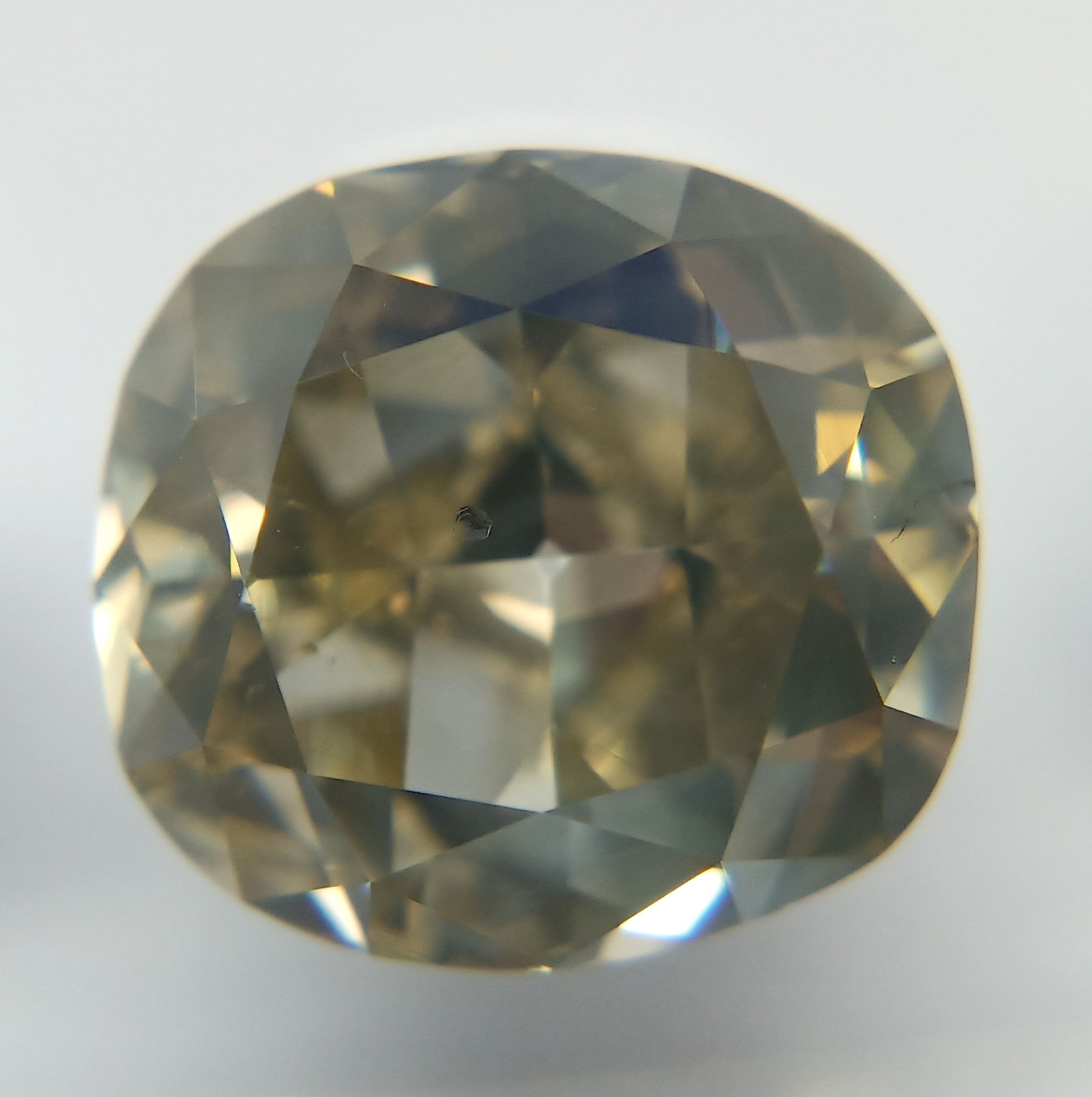 4.07ct Cushion diamond