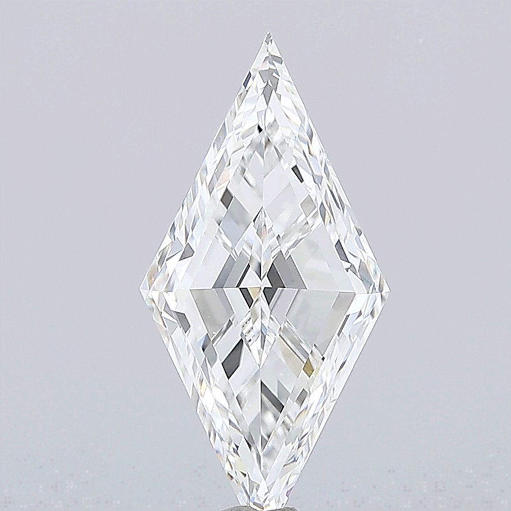 5.01 ct lab-grown Lozenge Diamond