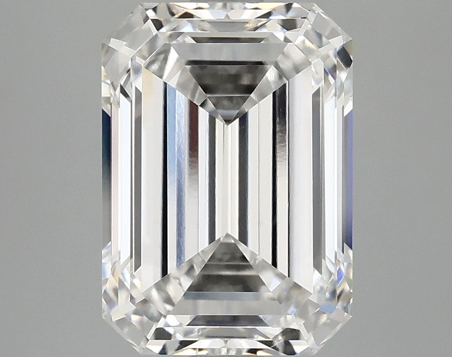 3.72 ct. emerald Lab Grown Diamond front image