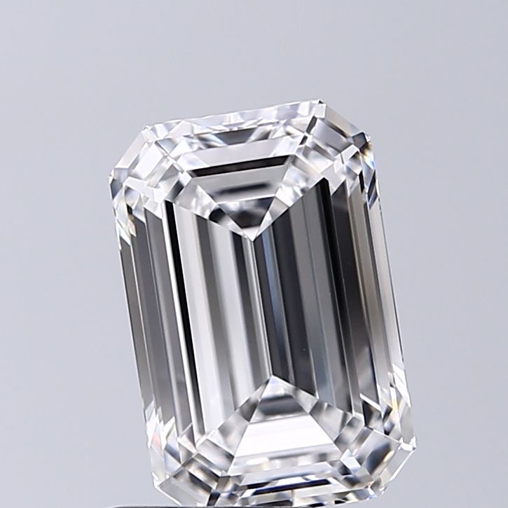 3.02 ct. emerald Lab Grown Diamond front image