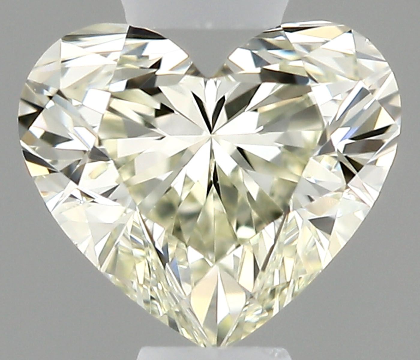0.40ct Heart diamond