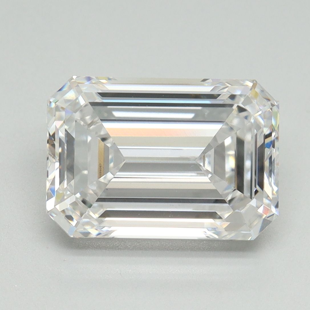 4.15 ct. emerald Lab Grown Diamond front image