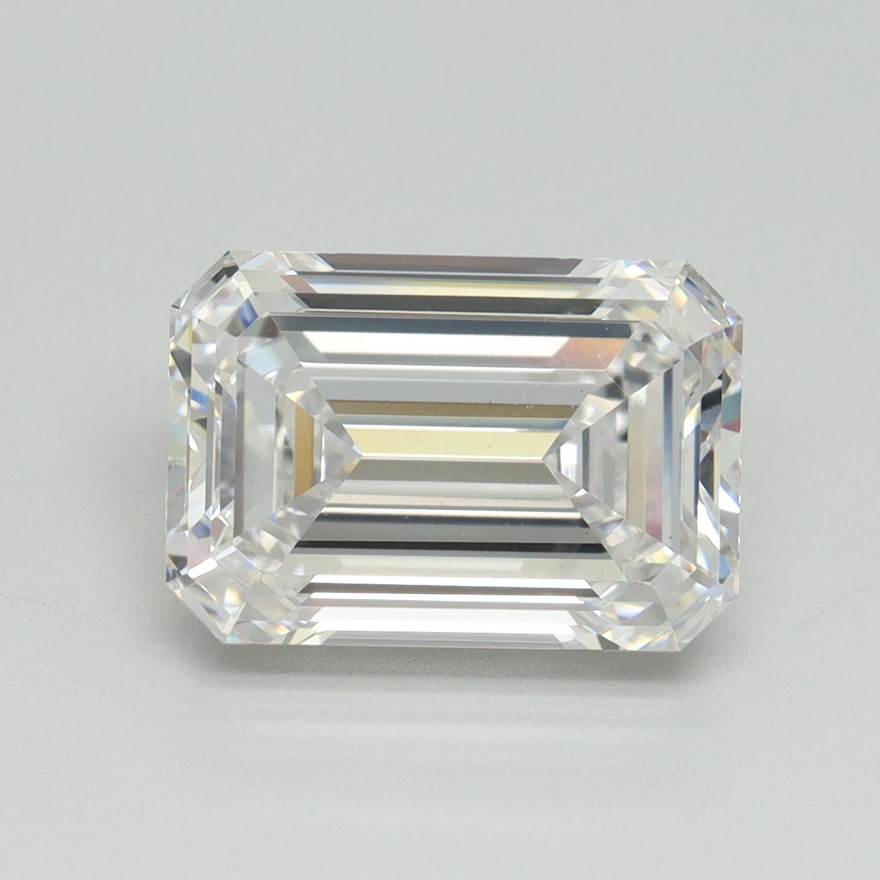 4.03 ct. emerald Lab Grown Diamond front image