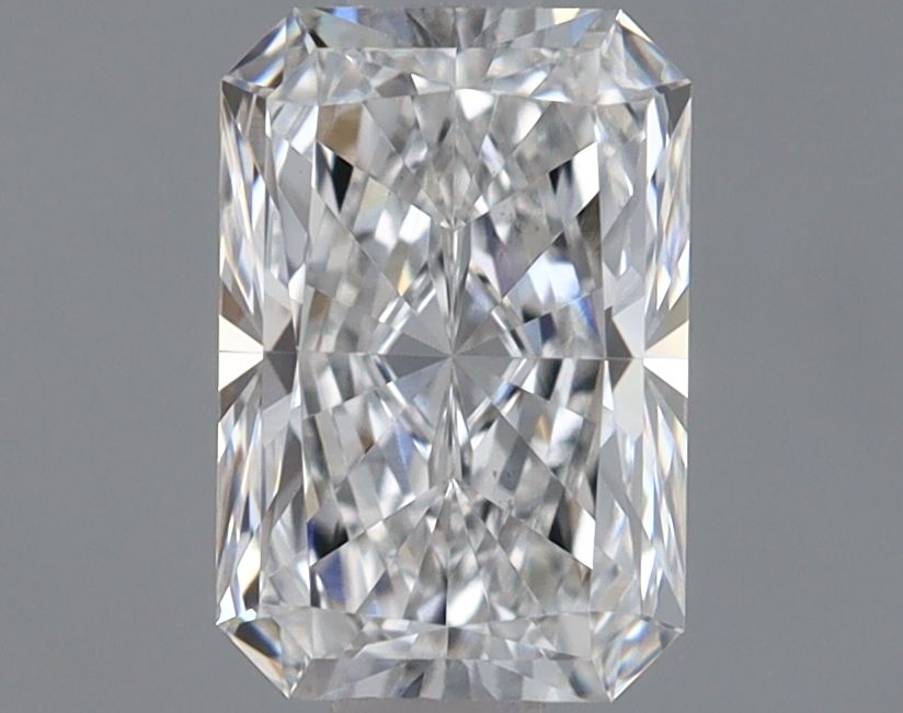 1.05 ct lab-grown Radiant Diamond