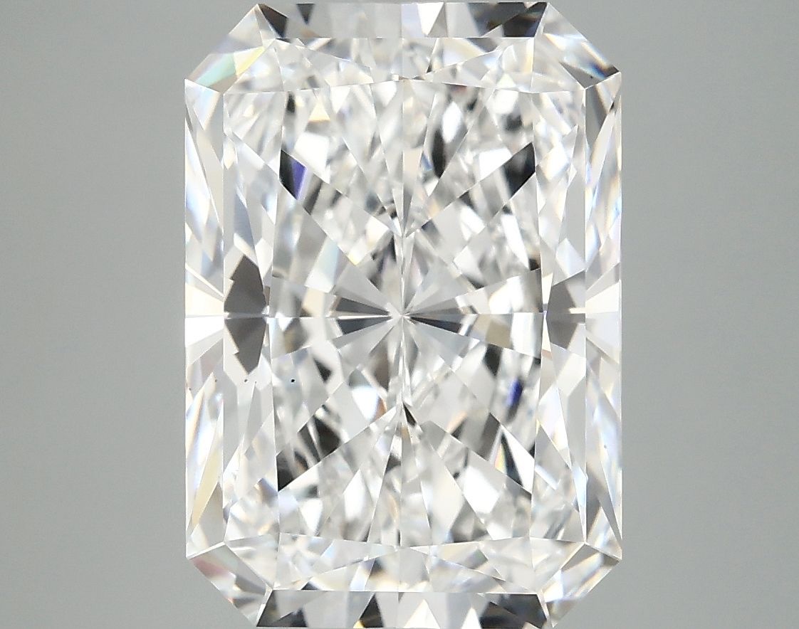 6.07 ct. radiant Lab Grown Diamond front image