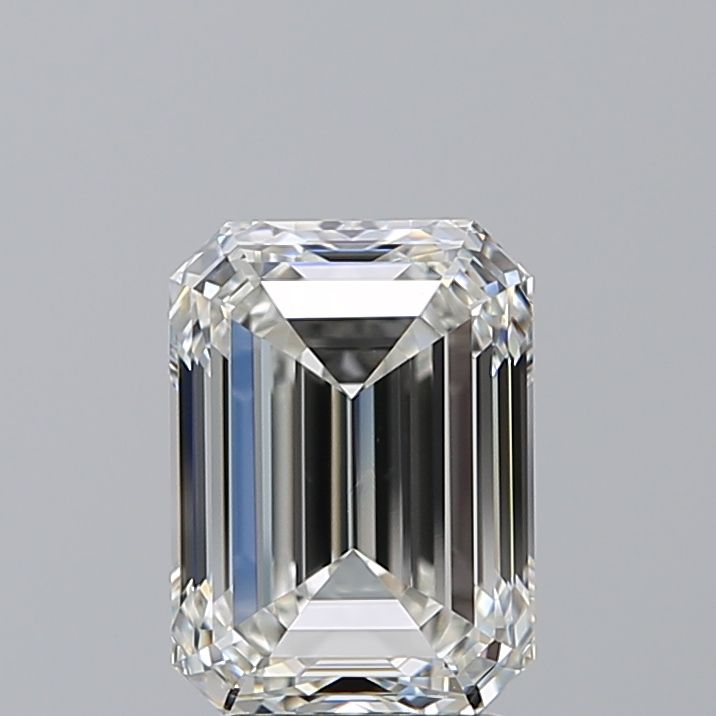 3.01 ct Emerald diamond