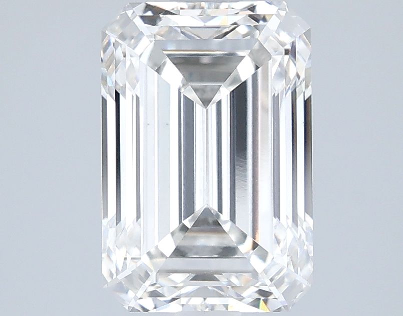 2.56 ct Emerald diamond