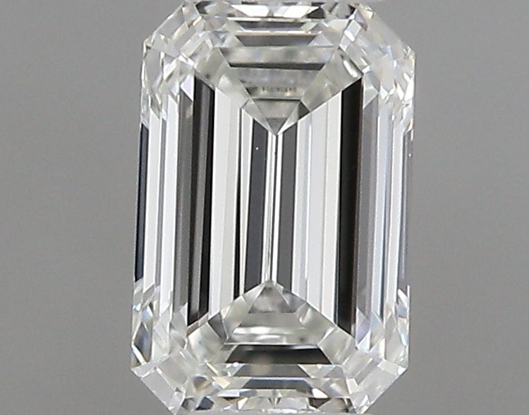 0.41 ct Emerald diamond
