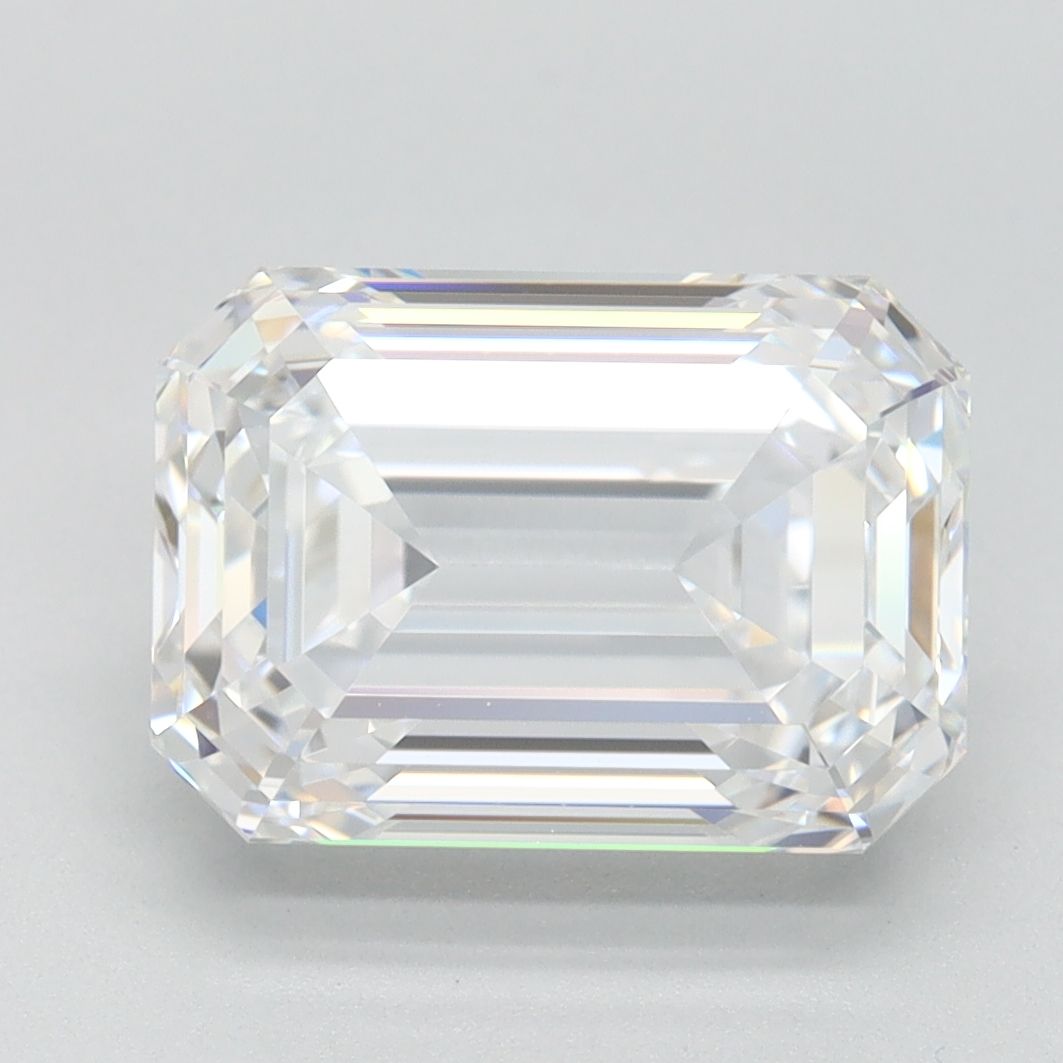 3.20 ct. emerald Lab Grown Diamond front image