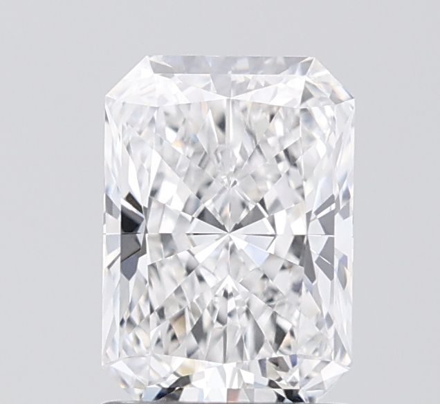 1.56 ct Radiant diamond