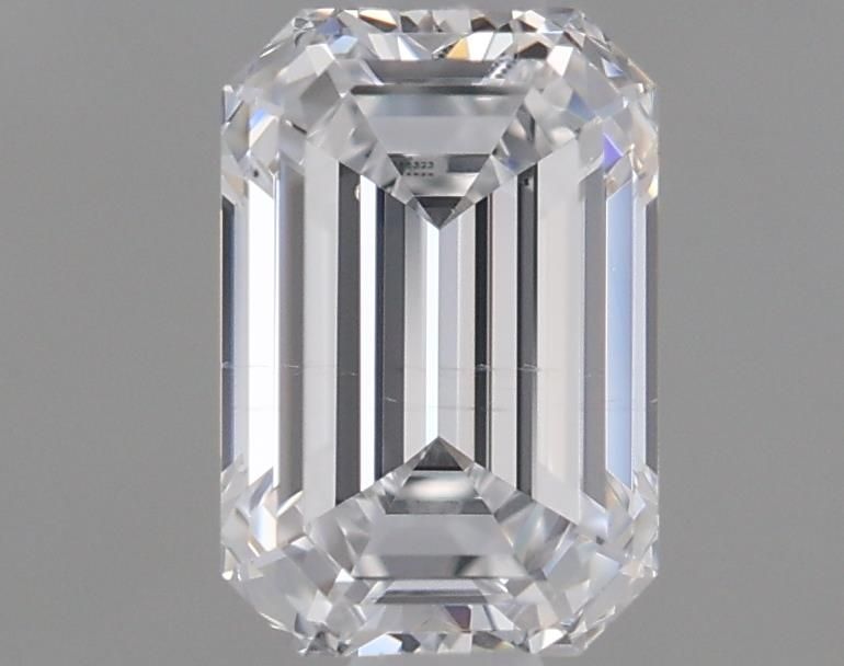 0.92 ct lab-grown Emerald Diamond
