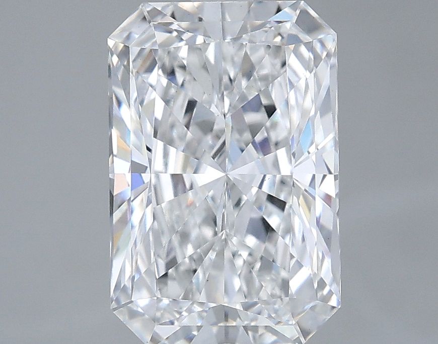 2.88 ct. radiant Lab Grown Diamond front image