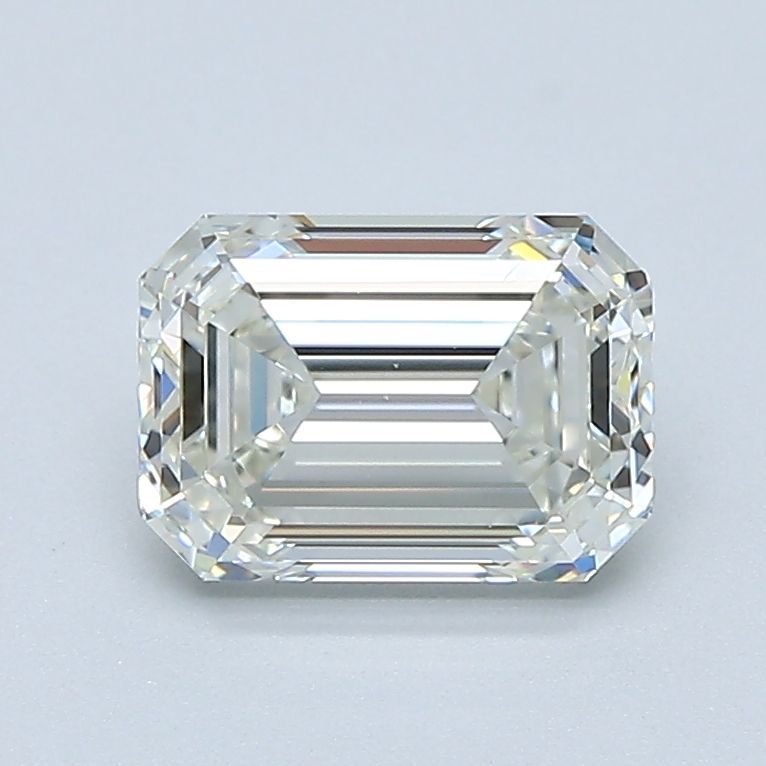 1.30 ct Emerald diamond