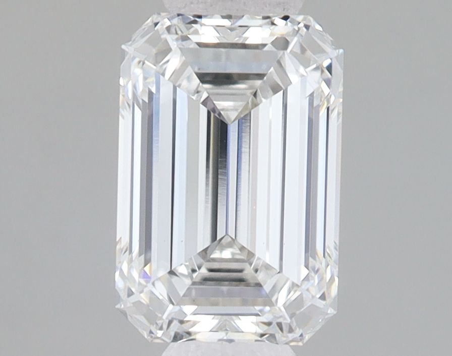 1.51 ct. emerald Lab Grown Diamond front image